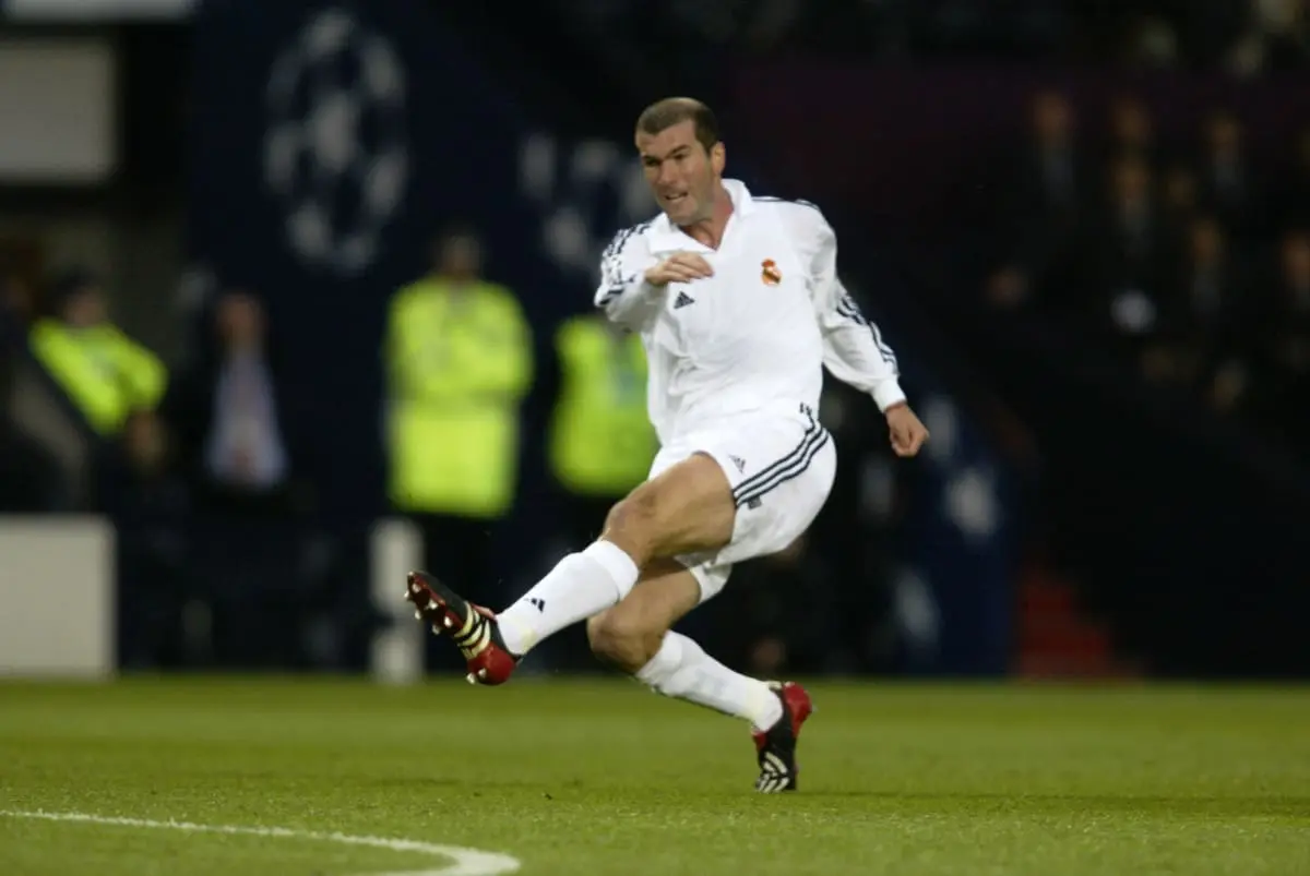 Zinédine Zidane auteur d